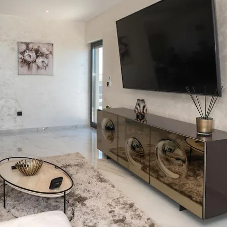 Soni Apartment Srima