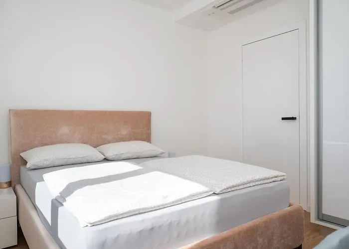 Appartement Soni Srima